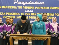 Gubernur Lampung Kukuhkan dan Lantik Pengurus TP PKK dan Tim Pembina Posyandu Lampung 2025-2030