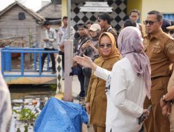 Bupati Elfianah Dampingi Kemensos RI Kunjungi Mesuji
