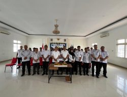 Rutan Bandar Lampung Gelar Upacara Virtual dan Pemotongan Tumpeng Peringati Hari Bakti Kementerian Imigrasi dan Pemasyarakatan ke-1 Tahun 2025