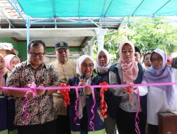 Dari Rumah Tak Layak Jadi Aman dan Nyaman, Dua Warga Bekasi Timur Terima Rutilahu