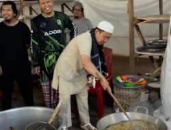 Sekdaprov Marindo Unjuk Kebolehan Memasak Di Dapur  Umum Ijtima Ulama