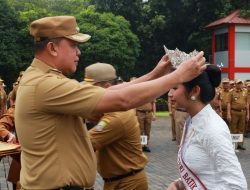 Wali Kota Bekasi Pimpin Apel Senin Pagi dan Serahkan Berbagai Penghargaan