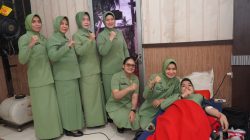 ”Setetes Darah, Sejuta Harapan”: Persit KCK Koorcabrem 043 Himpun 150 Kantong Darah di HUT ke-80