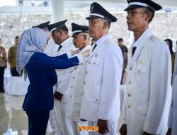 Bupati Nanda Indira Lantik Sembilan Kepala Desa Terpilih Hasil Pilkades Antar Waktu 