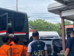 Dukung Pembinaan Optimal, 77 Warga Binaan Rutan Kelas I Bandar Lampung Dipindahkan ke Lapas Narkotika Kelas IIA Bandar Lampung