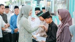 Wagub Jihan Nurlela Buka Bazar Pasar Murah dan Salurkan Bantuan kepada Masyarakat dalam Rangkaian Safari Ramadan di Kecamatan Gisting, Tanggamus