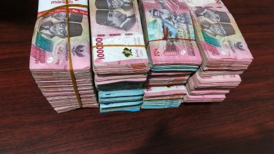 Sat Reskrim Polres Tulang Bawang Barat Kembalikan uang 300 juta Kepada Korban dari Hasil kejahatan