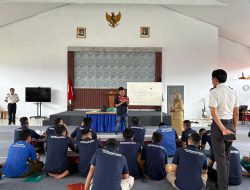 Kejar Ijazah Paket A, B, dan C, Puluhan Warga Binaan Lapas Narkotika Bandar Lampung Ikuti Program PKBM