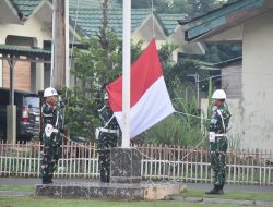 Pupuk Disiplin, Nasionalisme, dan Dedikasi, Prajurit dan PNS Korem 043/Gatam Ikuti Upacara Bulanan