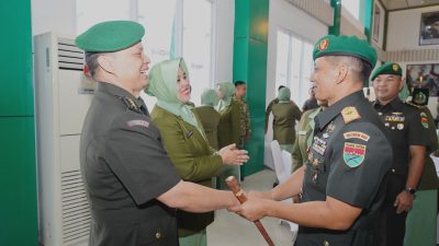Danrem 043/Gatam Hadiri Tradisi Satuan dan Sertijab Pejabat Kodam XXI/RI