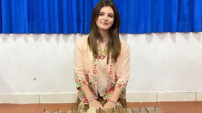 Go International, SMA Labschool Unesa 1 Kenalkan Alat Musik Gamelan pada Peserta AFS asal Italia