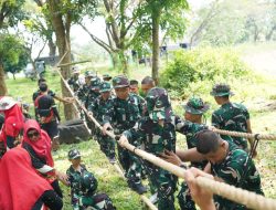 Perkuat Karakter Siswa, Ibu Abrita Kumarri Dewi Buka LDK di Mayonif 143/TWEJ: Dari Pengenalan Alutsista hingga Outbound