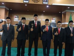 Wali Kota Bekasi Lantik Pengurus Baznas Kota Bekasi, H. Sudarsono Pimpin Periode 2026–2031