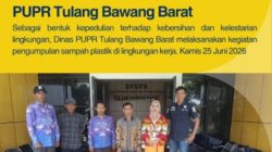 Plt  Kadis PUPR Tubaba Iwan Setiawan Ismed Balaw Galakkan Gerakan Pengumpulan Sampah Plastik di Lingkungan Kerja