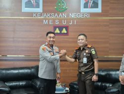 Mempererat Hubungan Kerja APH, Kapolres Kunjungi Kejaksaan Negeri Mesuji
