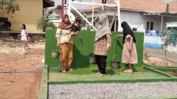 Atasi Kelangkaan Air Bersih, Babinsa Peltu Satya Ranner Anggara Rampungkan Pembangunan Sumur Bor di Tanjung Aman.
